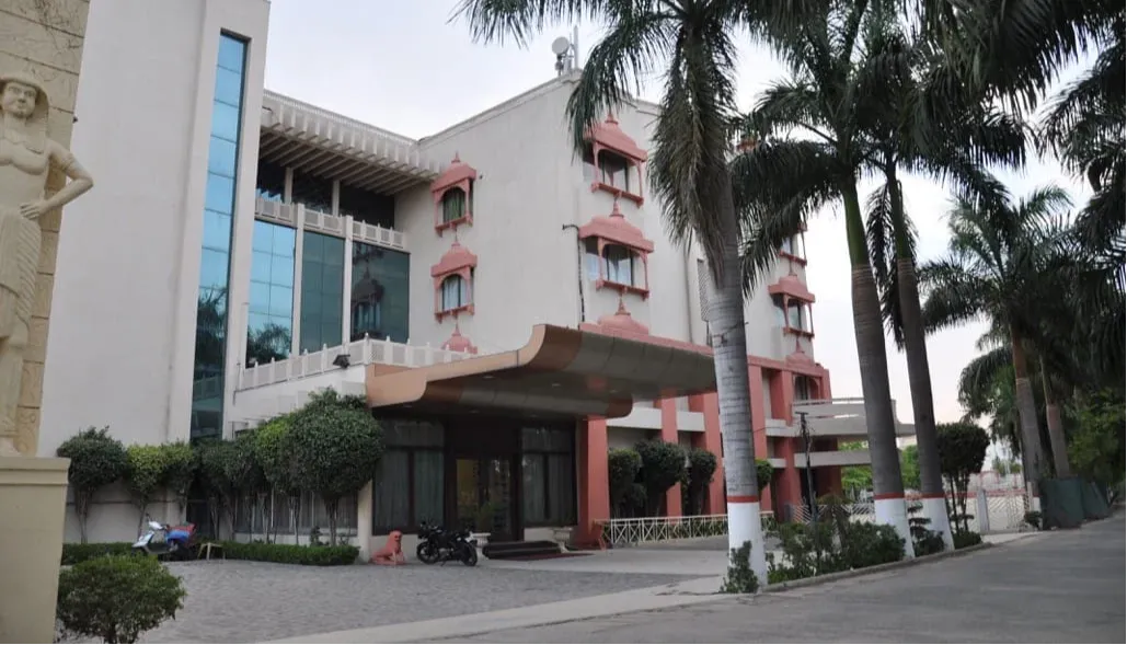 Hotel Jabali Palace